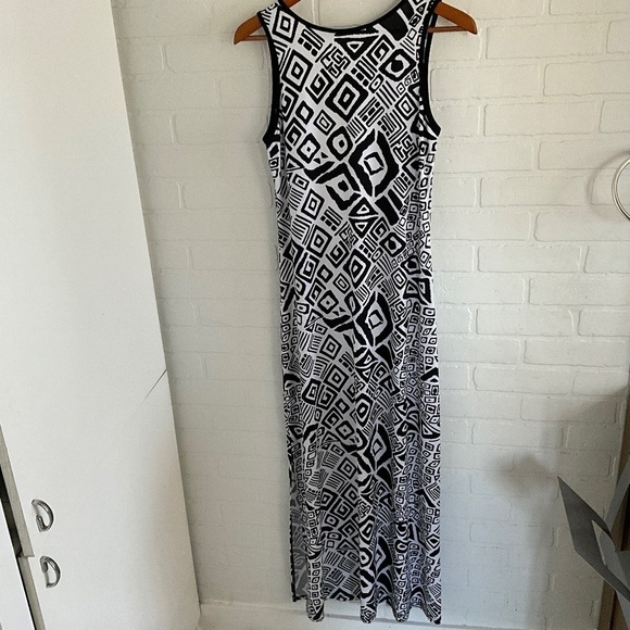 Vintage Y2K Maxi dress Slinky Soleil White black Native fun print sleeveless M - Picture 4 of 8